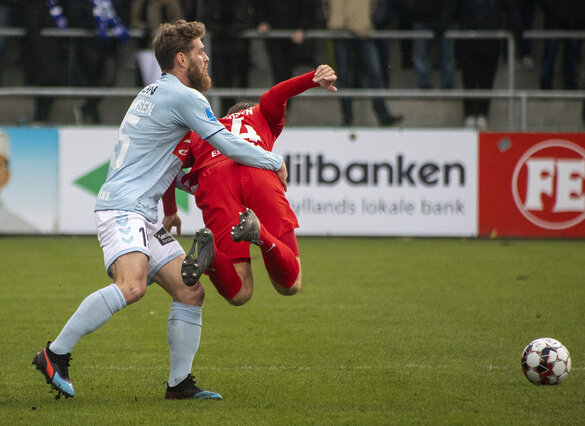 Johan Absalonsen will in der nächsten Saison wieder für SønderjyskE zupacken.