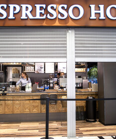 Das neue Espresso House hat um 8 Uhr seine neue Adresse in Borgen eröffnet.